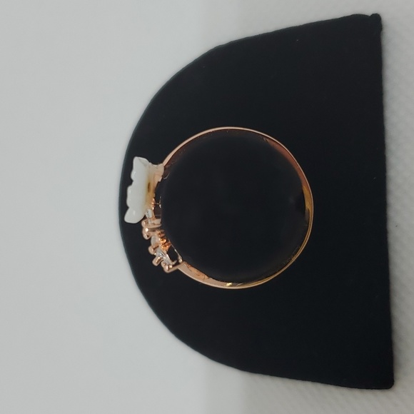 Shell flower ring - Picture 3 of 3